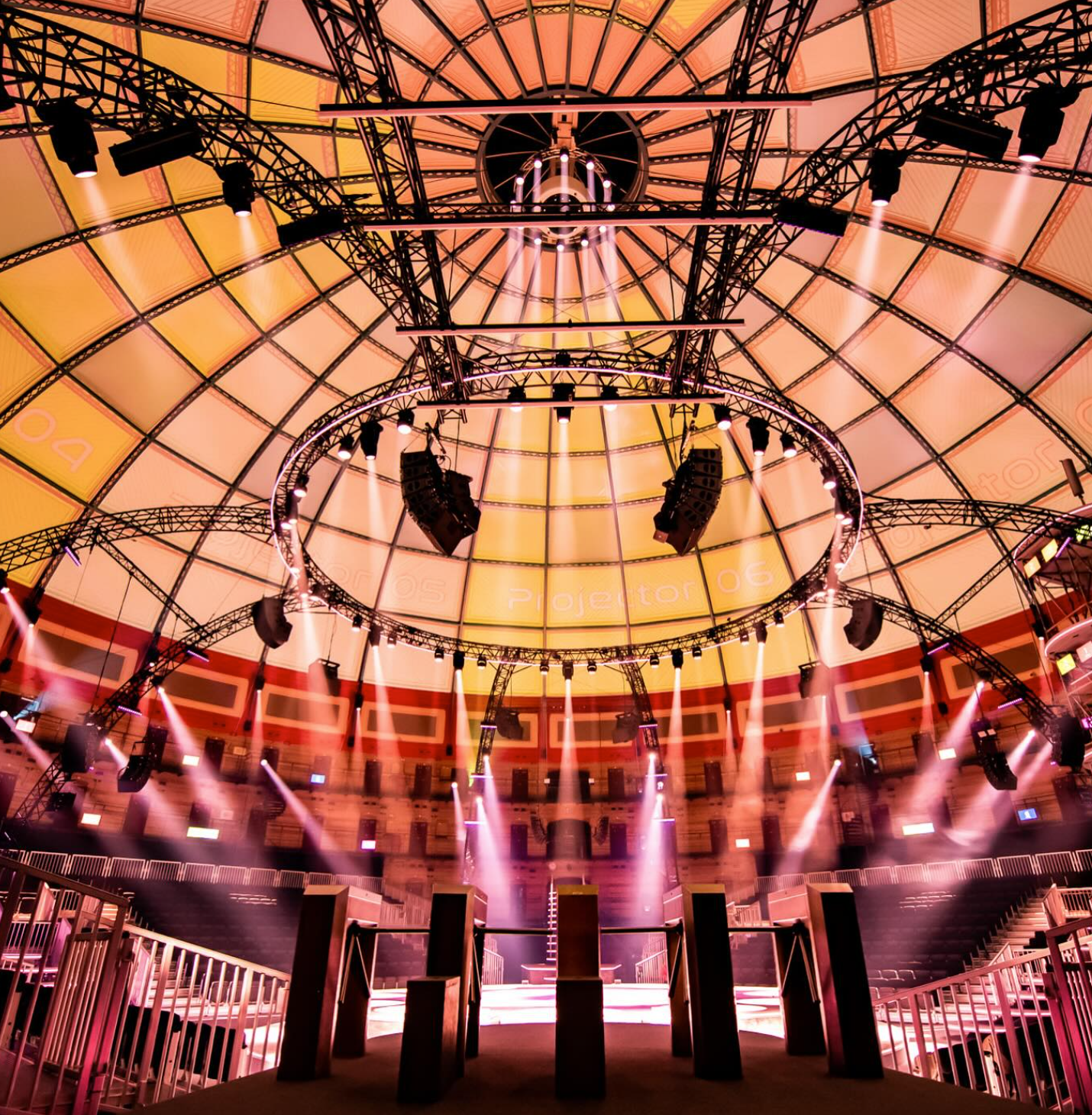 Hljóðkerfi - AED Audio