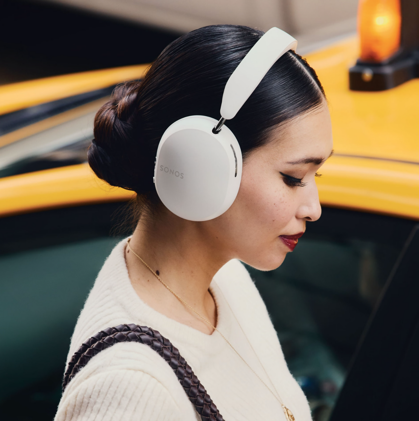 Heyrnatól - Sonos Ace